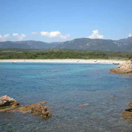 Le Golfe Pensjonat Figari (Corsica)