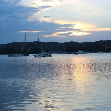 Le Golfe 3* Figari (Corsica)