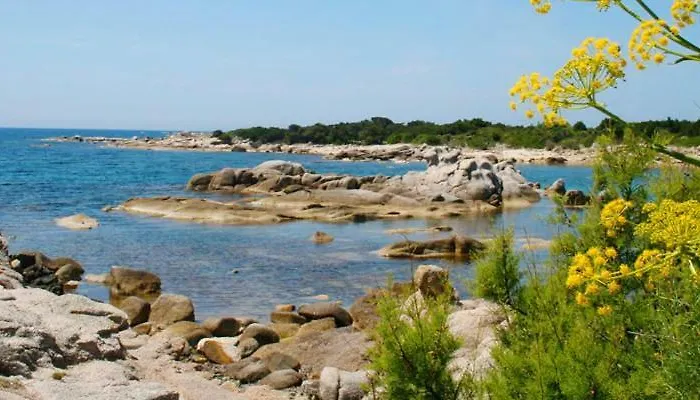 Le Golfe 3* Figari (Corsica)