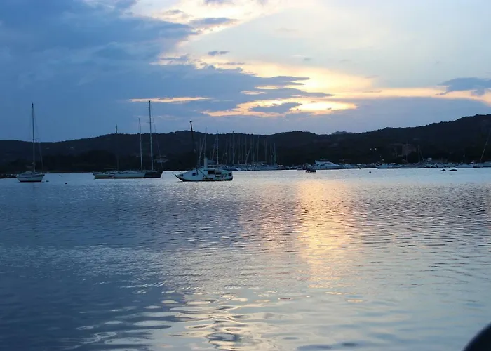 Le Golfe 3* Figari (Corsica)